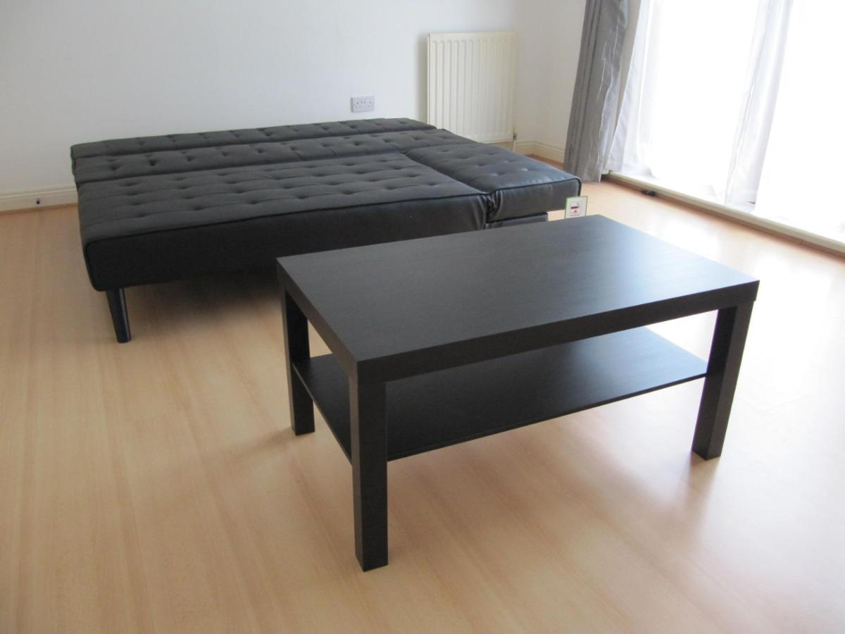 Cozy Off Road 2 Bedroom Cottage Apartment With Free Wi-Fi And Private Parking Glasgow Eksteriør billede